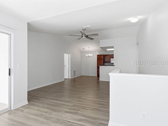 4th image of 897 Fording Island Rd APT 3005