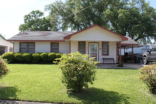 1st image of 208 Cretini Ln