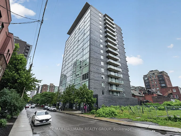 300 Lisgar St #407 — Photo 16