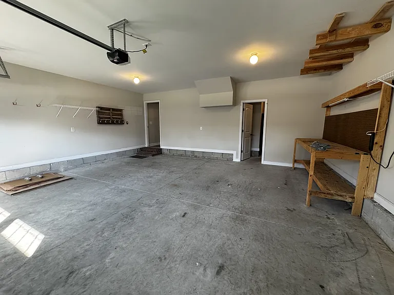 232 Westfield Dr — Photo 17