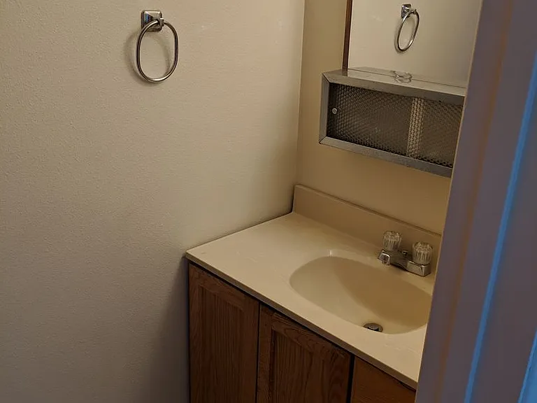 2935 Augusta St #18 — Photo 11