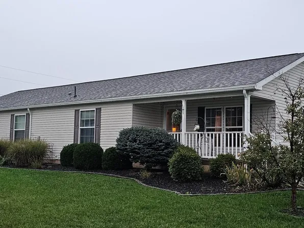 1 Crandle Dr, Carlisle, PA 17015