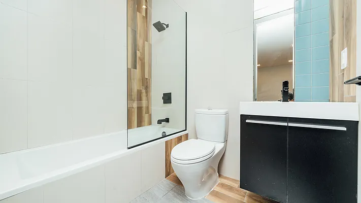 Rented by Nooklyn NYC LLC | media 22