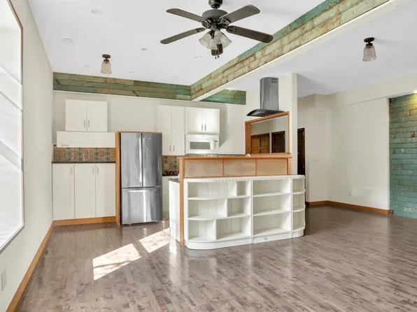 361 Van Brunt Street image 6 of 23