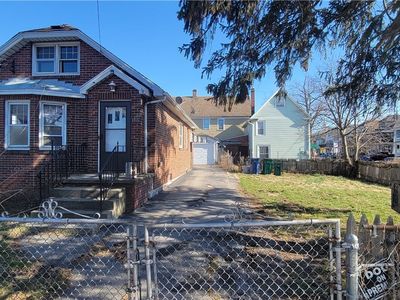 165 Roesch Ave, Buffalo, NY, 14207