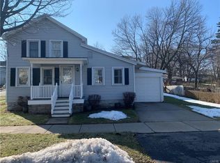 130 W Mohawk St, Oswego, NY 13126
