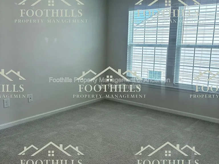 219 Grassy Creek Way — Photo 9