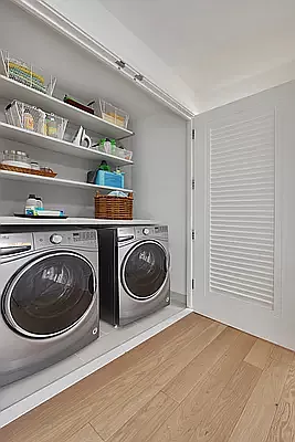 Rented by Vector New York, LLC | media 52