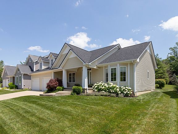 2nd image of 5560 Treeline Dr