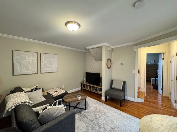 23 4th St, Medford, MA 02155