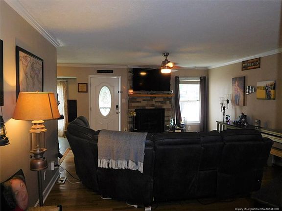 5th image of 4901 Edgegrove Cir