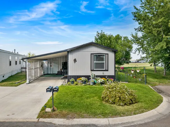 3837 Vigilante Dr, Great Falls, MT 59405