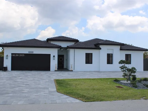 21441 SW 132nd Ct, Miami, FL 33177