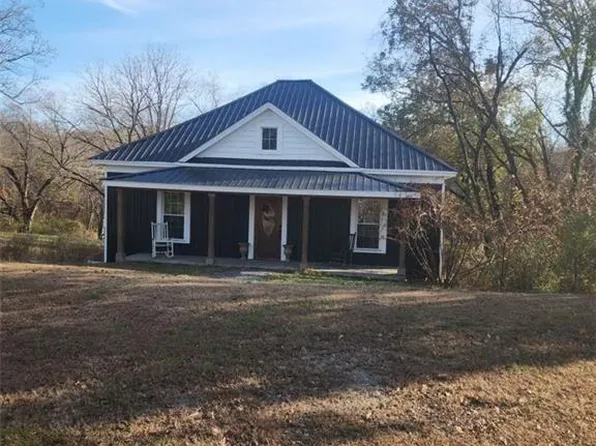 108 Luther Ridge Ln, Mount Airy, NC 27030