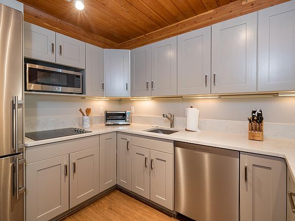 2nd image of 202 Picabo St #201-B