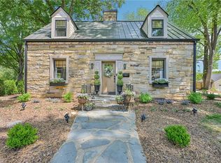 511 Circle Dr, Burlington, NC 27215