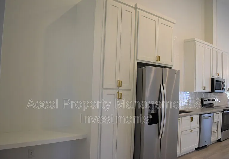 2120 Date Palm Ave #A — Photo 5