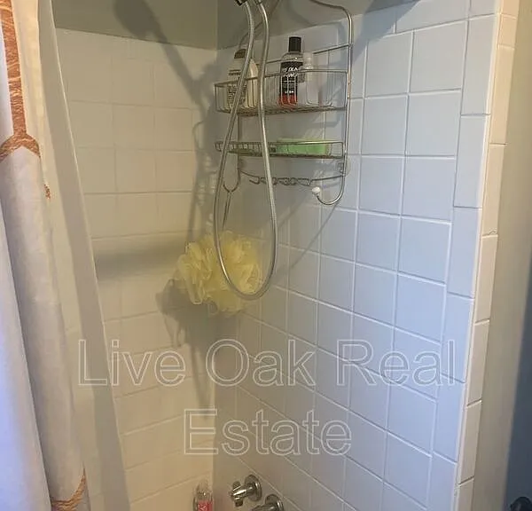 8302 Glen Myrtle Ave — Photo 8