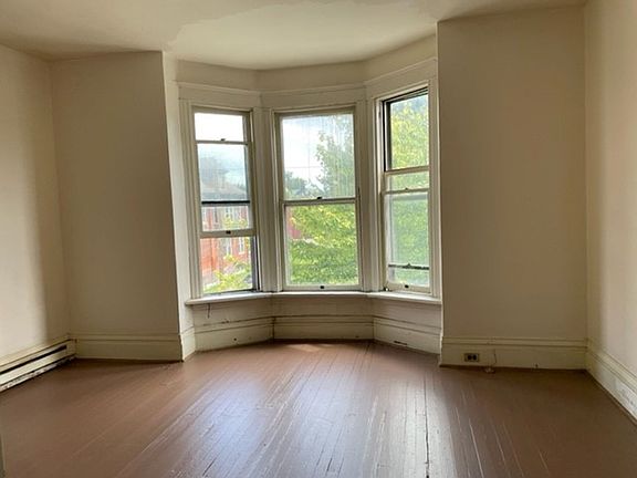 2nd image of 2426 N 6th St #2