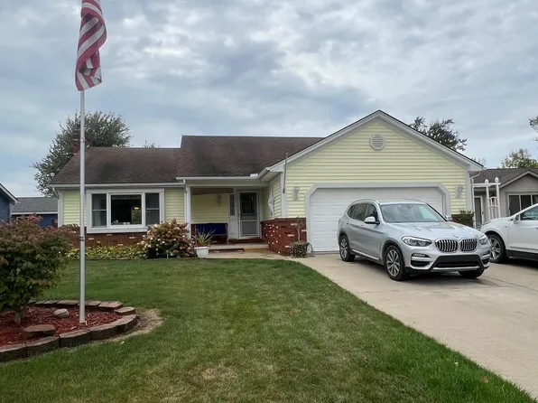 113 Murray Ct, Marine City, MI 48039