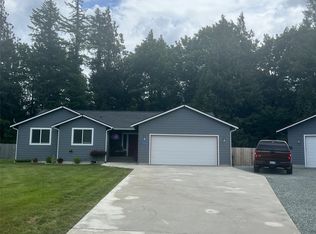 37312 Fieldstone Ct, Sedro Woolley, WA 98284