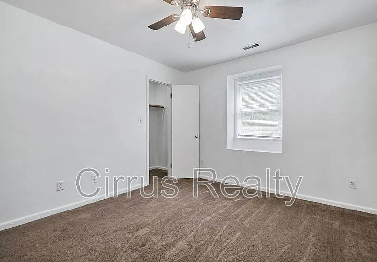 90 Francis St — Photo 24