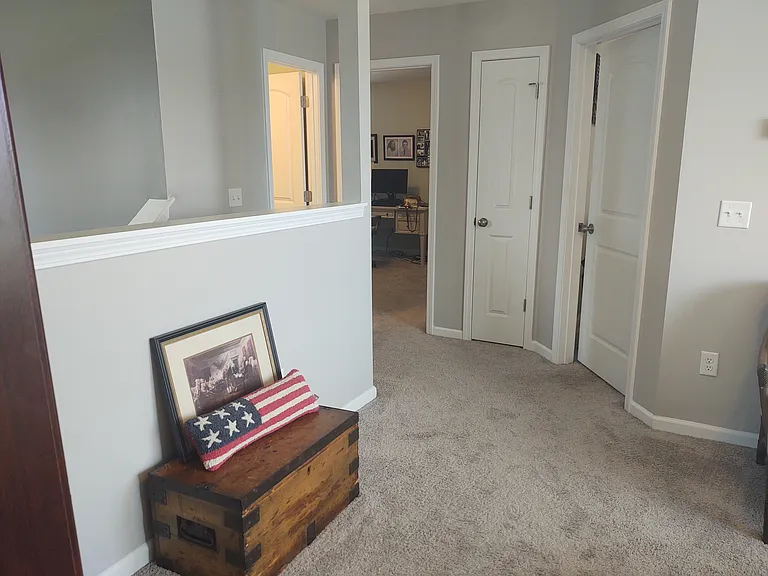 1404 Kinsley Ct NE — Photo 23