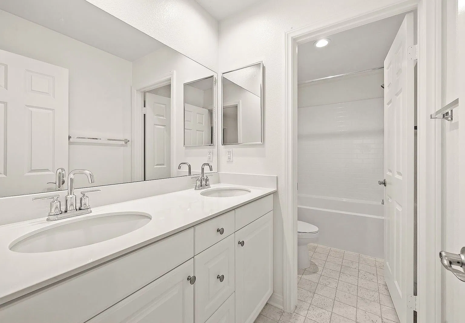 7494 Grazing Ln — Photo 4