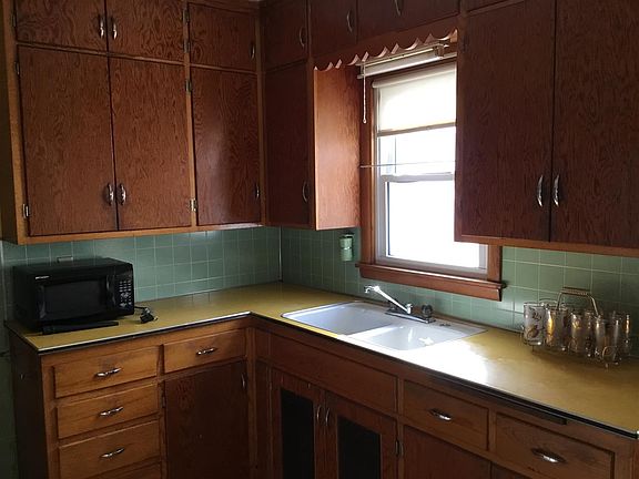 3rd image of 515 Kirkwood Ave