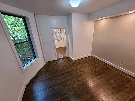 Rented by Dwelling NY Realty Inc | media 4