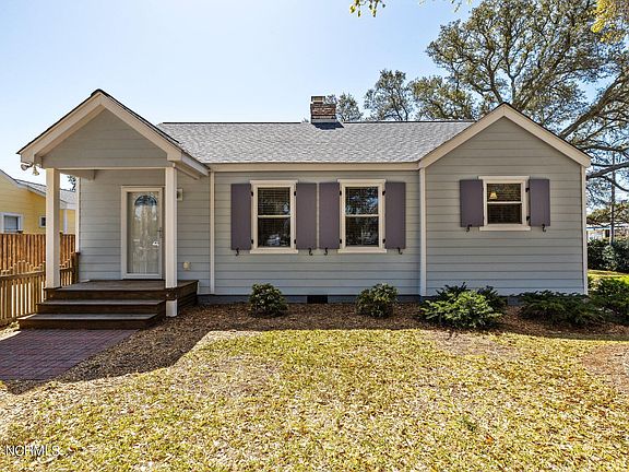 2nd image of 2721 Piney Park Cir