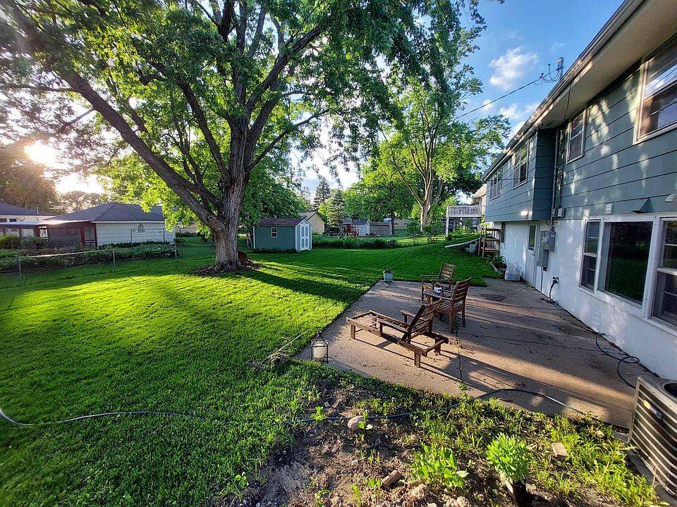 1st image of 4725 Winnetka Ave N