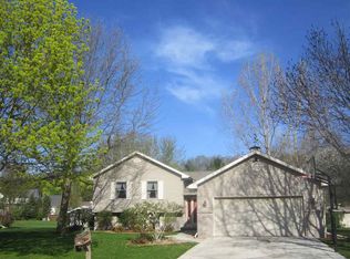 213 Dentaria Dr, Cottage Grove, WI 53527