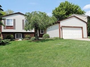 1653 Dennett Ln, Rochester Hills, MI 48307