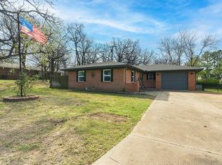 2731 E 7th St, Ada, OK 74820