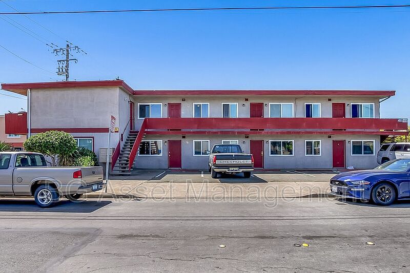 1st image of 1333 Market Ave #5