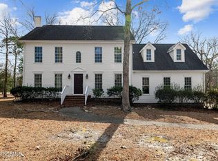 2303 Crestview Dr, New Bern, NC 28562