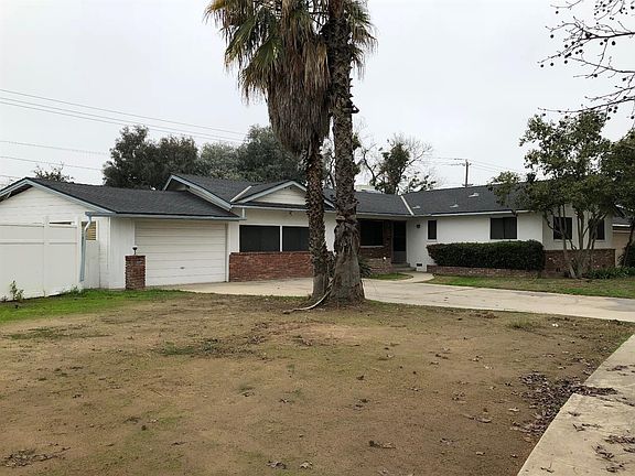 4th image of 4379 N Van Dyke Ave