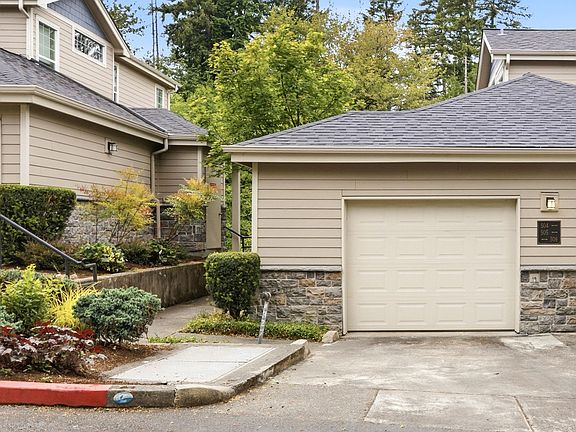 3rd image of 4323 Issaquah Pine Lake Rd SE Unit 506