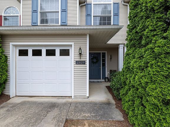 2nd image of 2409 Avonlea Ln