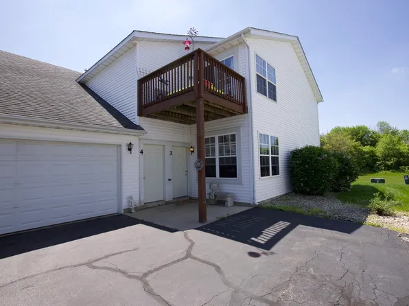 10184 Metalmark Ln Unit 3, Roscoe, IL 61073