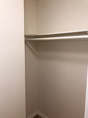 Rented by R New York | media 51