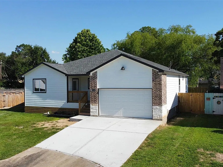 11514 Quincewood Dr — Photo 7