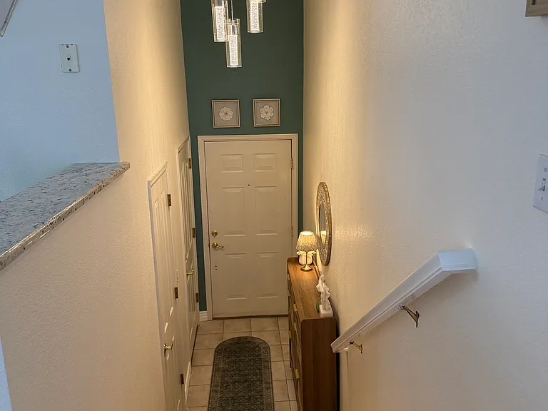 6439 S Dallas Ct — Photo 9
