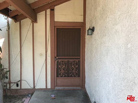 3rd image of 1412 Greencastle Ave