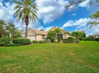 7168 Victoria Cir, University Park, FL 34201