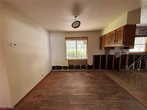 4th image of 4672 Veterans Blvd