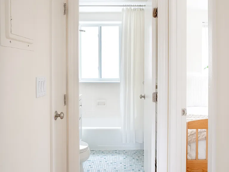 5 Centre St #32 — Photo 14