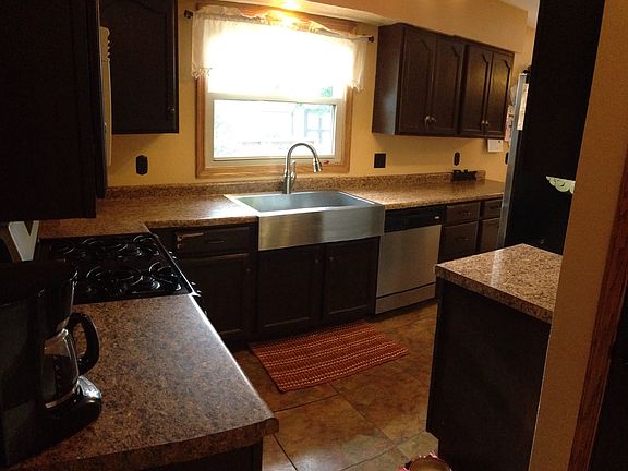 5th image of 308 N Colfax St