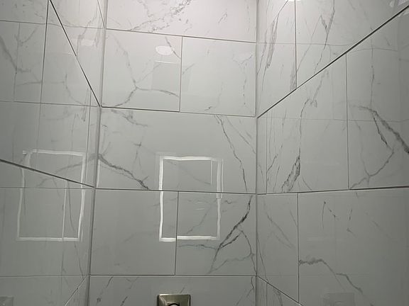 2nd image of 21 E McMillan St #1-2